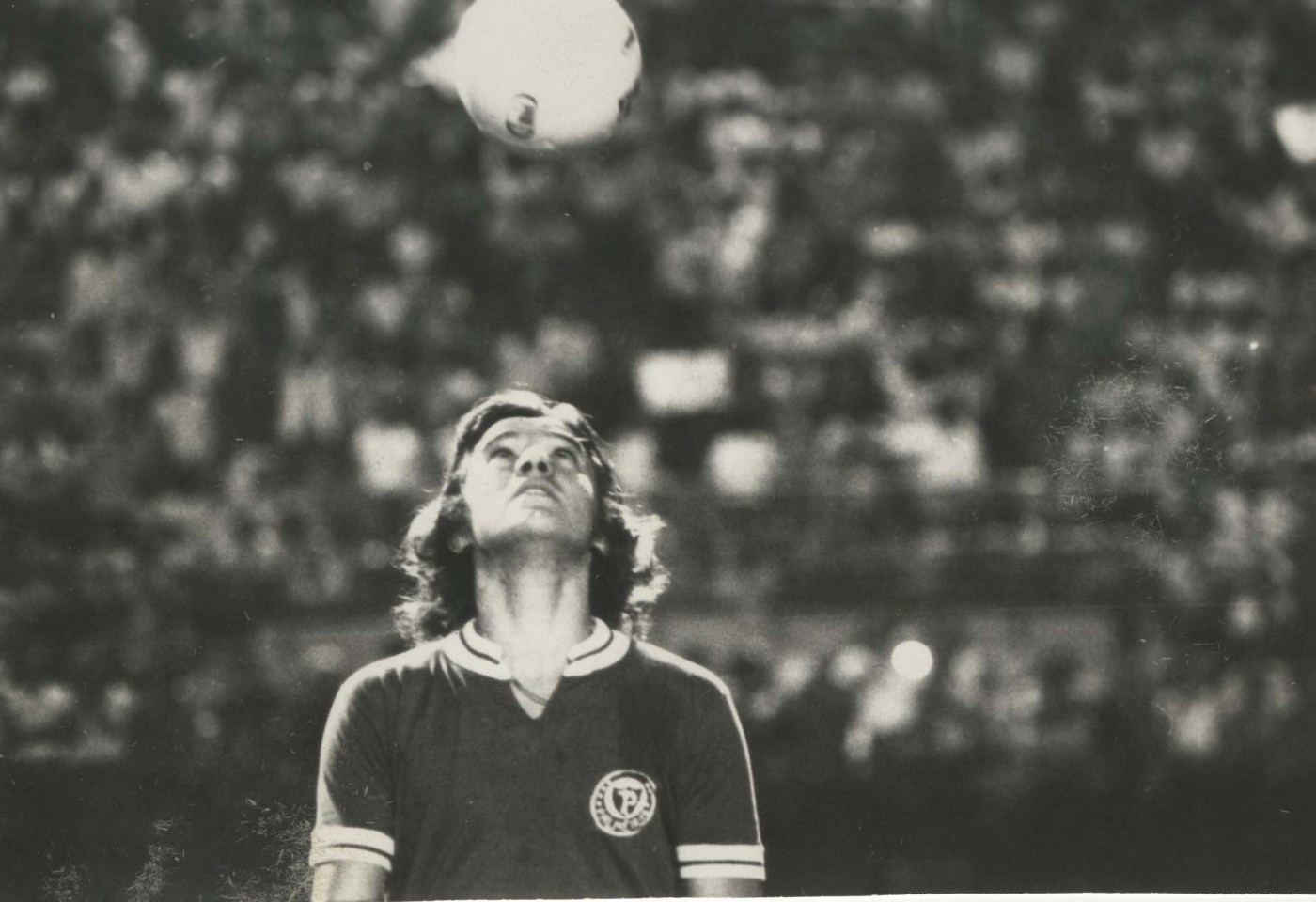 Morre Leivinha, ídolo do Palmeiras da segunda Academia, aos 76 anos