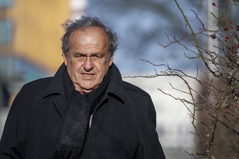Fifa: Platini processa Infantino por tráfico de influência e denúncia falsa