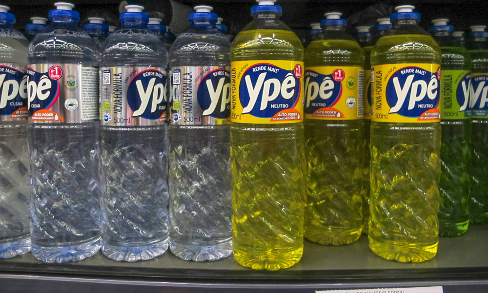 Anvisa libera novos produtos, mas mantém suspensão de lotes antigos da Ypê