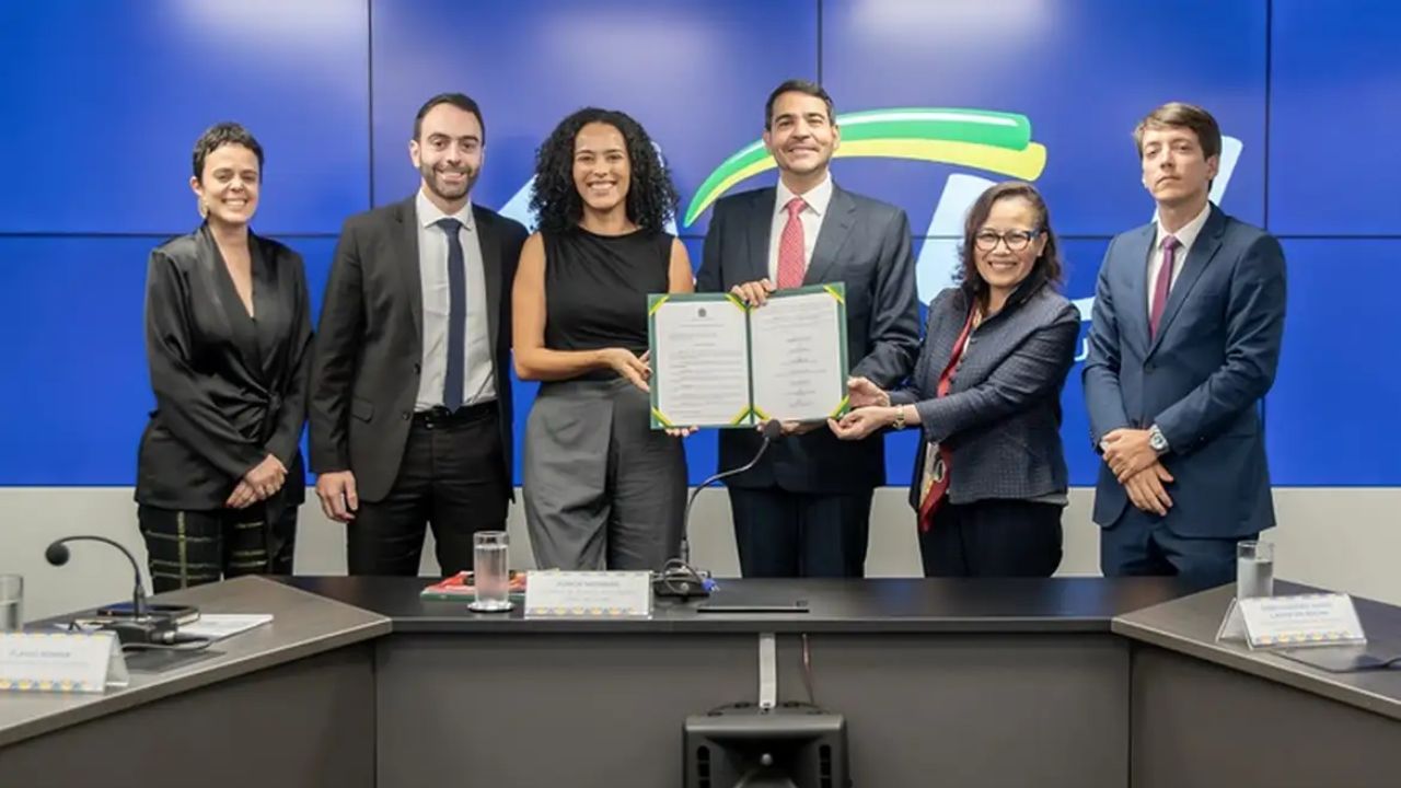 Itamaraty readmite concursada que teve autodeclaração racial contestada