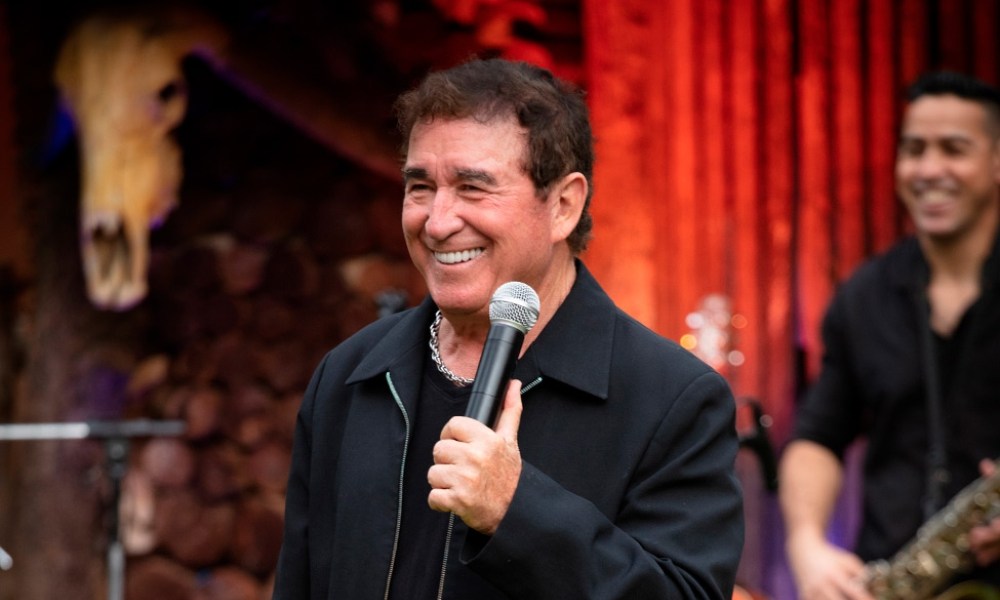 Amado Batista é condenado a pagar R$ 454 mil por morte de criança em seu sítio