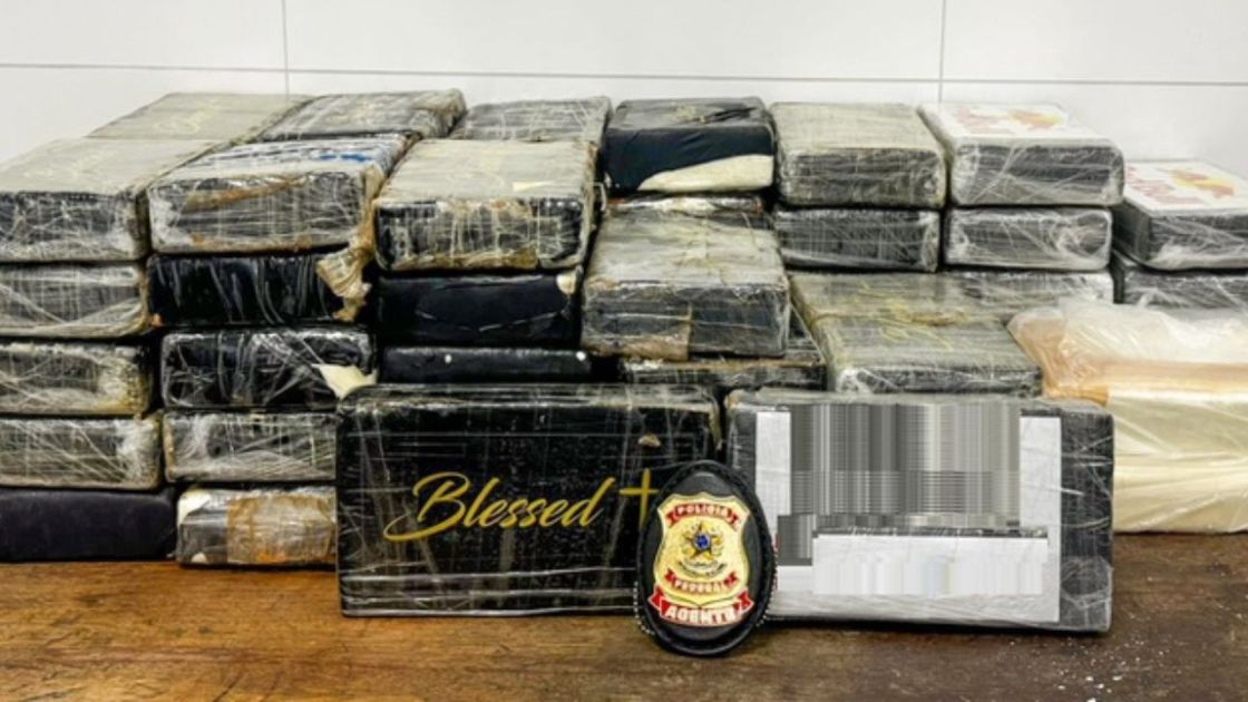 Tijolos de cocaína apreendidos no aeroporto de Guarulhos (1)