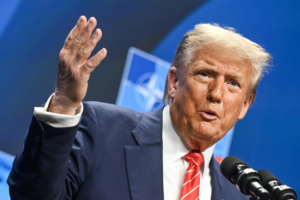 Serviço Secreto recomendou troca de avião de Trump por precaução após cúpula da Otan
