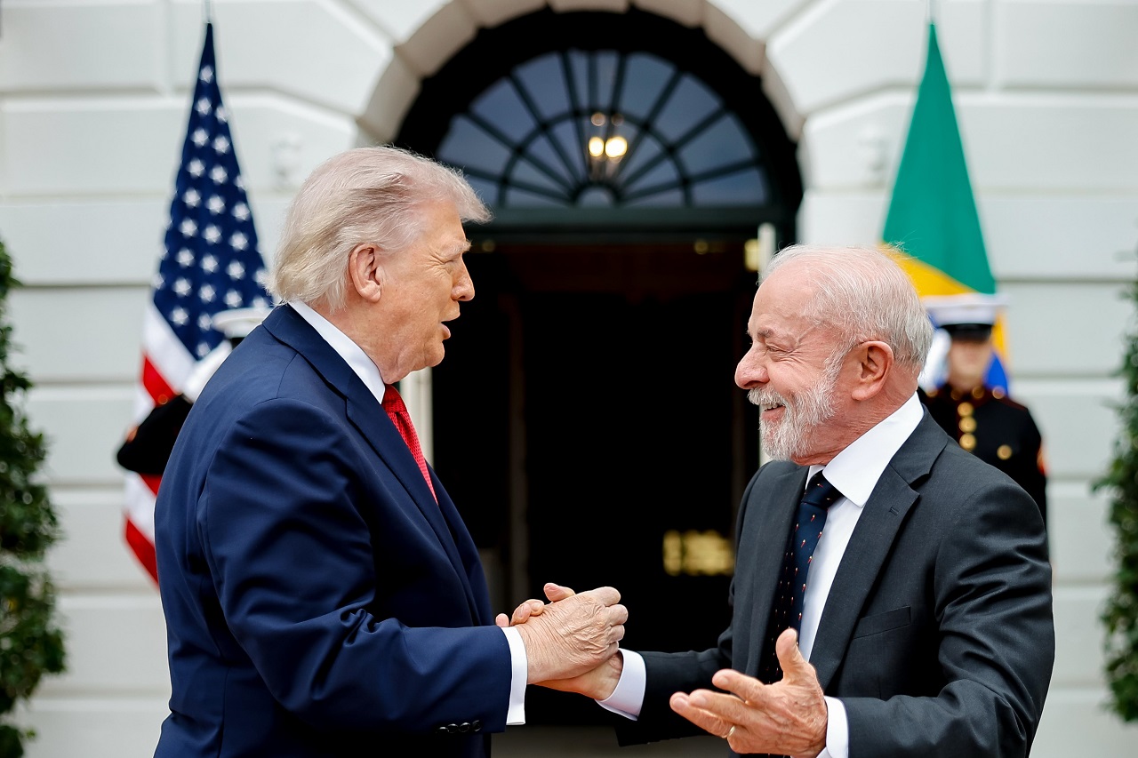 EUA propõem tarifa de 25% sobre bens brasileiros após término de investigação