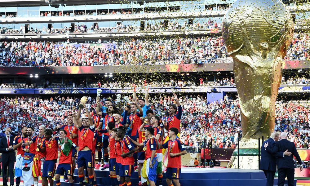 Campeão da Copa pela Espanha tem Neymar como ídolo: ‘Espero que ele esteja vendo’
