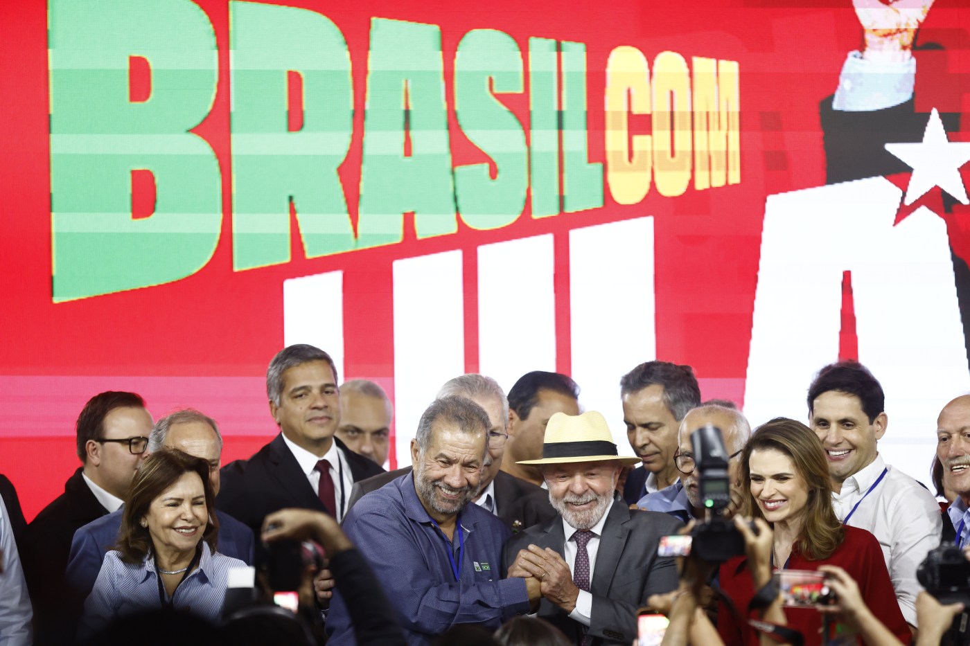 PDT aceita suplências ao Senado em SP após ligação de Lula para Lupi