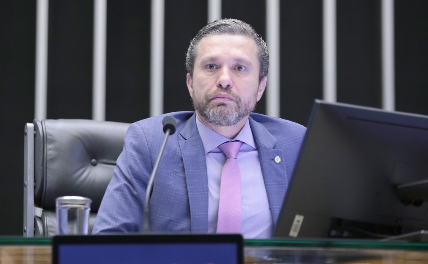 Descontos do INSS: PF pede abertura de inquérito contra Fausto Pinato