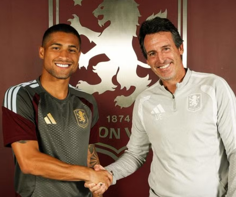 João Gomes é anunciado no Aston Villa
