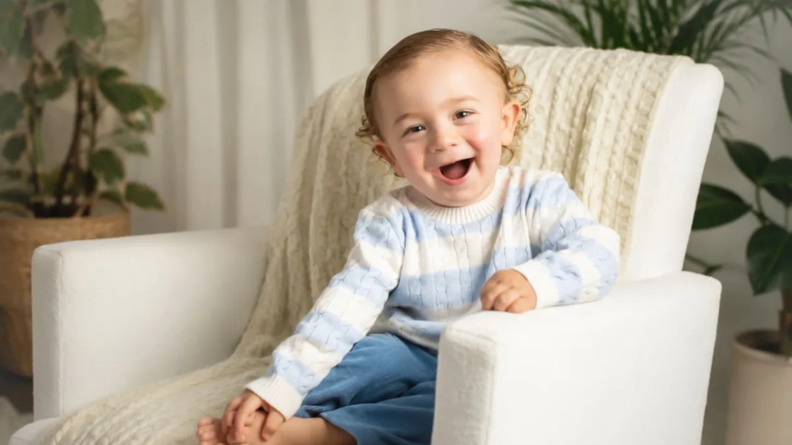 Léo Wolschick Soares, de 1 ano e 11 meses, foi diagnosticado com atrofia muscular espinhal tipo II
