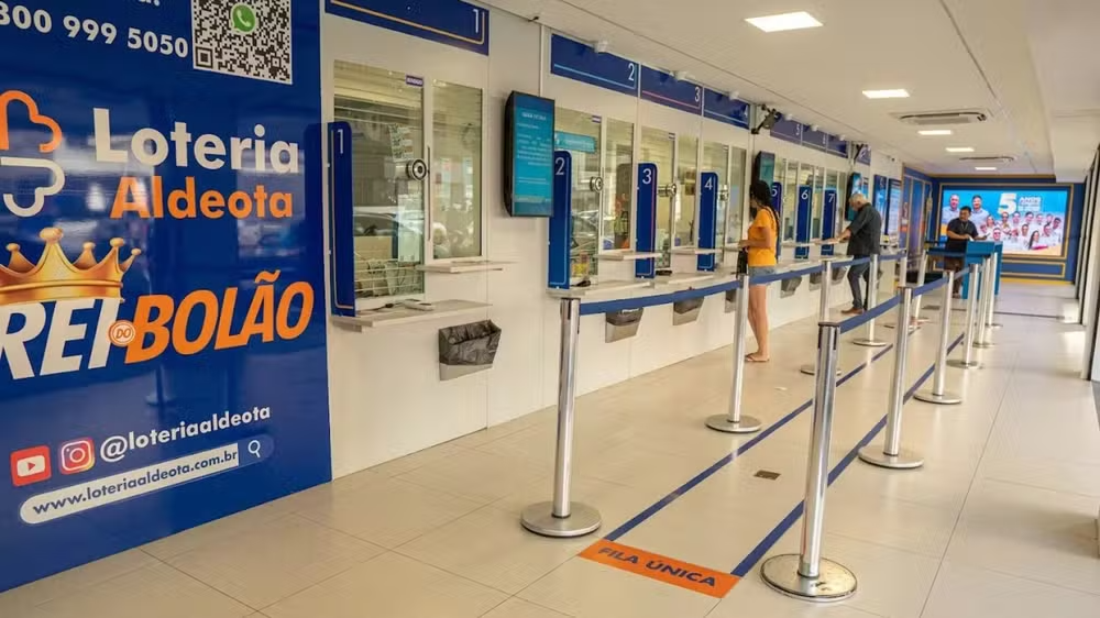 Lotérico que ganhou na Mega-Sena conquista o maior prêmio da história da Lotofácil