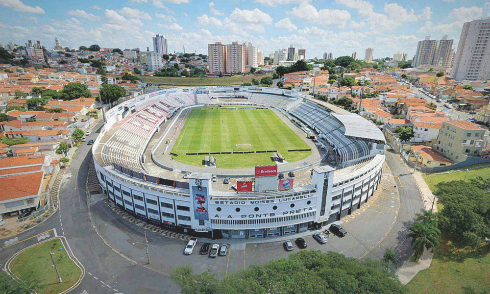 Jogadores entram em greve e cogitam W.O em time brasileiro