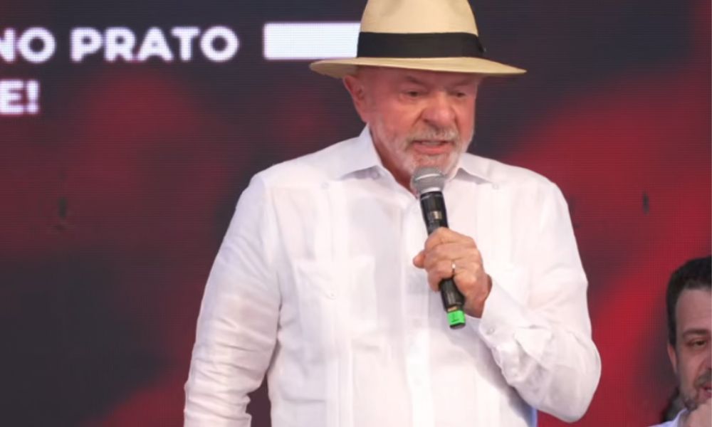 Lula elogia economia, exalta Haddad e chama Trump de ‘amigo’ em evento