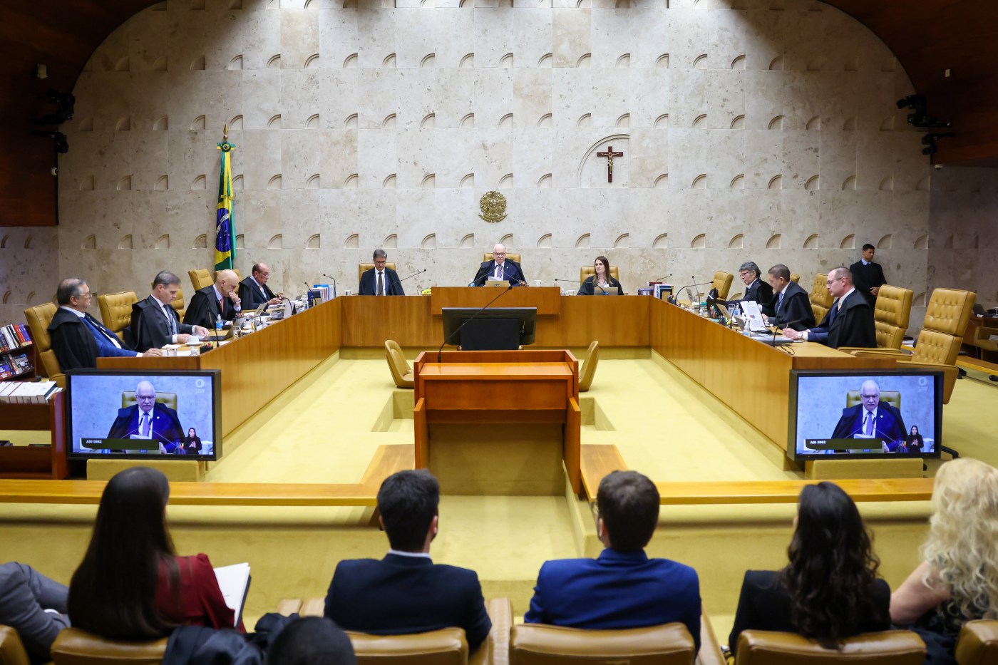 STF, quando a toga precisa se explicar