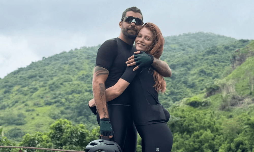 Pedro Scooby confirma separação com Cintia Dicker: ‘Bons amigos’