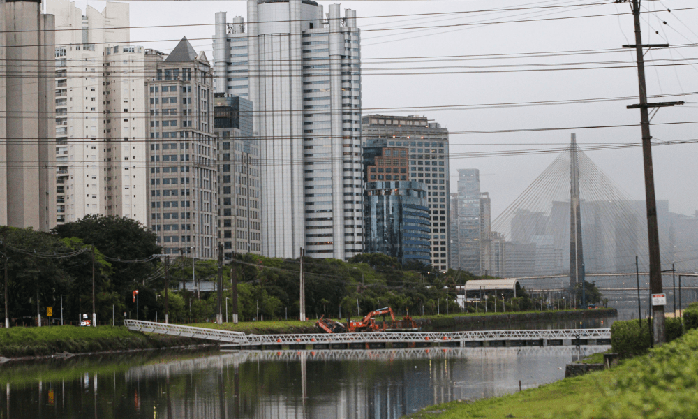 São Paulo tem alerta de tempestade para este domingo; veja áreas afetadas