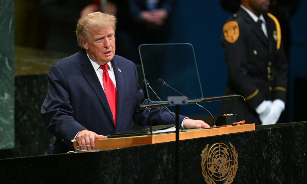 Com presença do Irã na ONU, Trump questiona se deveria 'aniquilar' o país