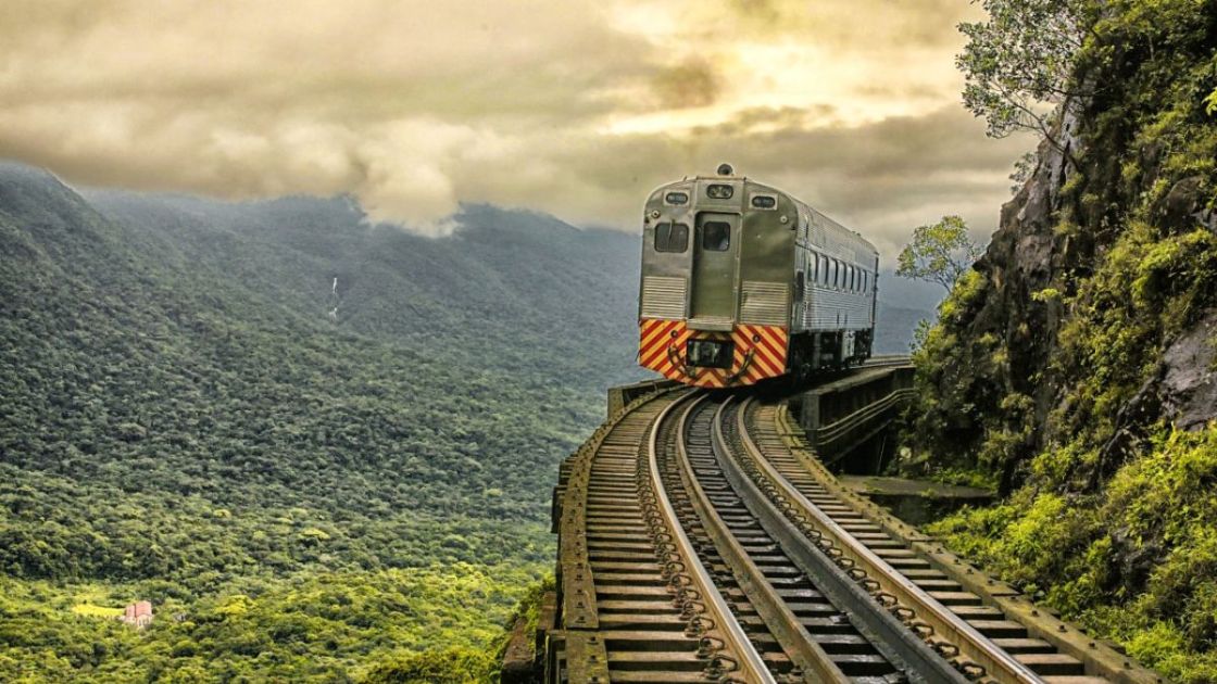 Estrada de Ferro Paranaguá-Curitiba